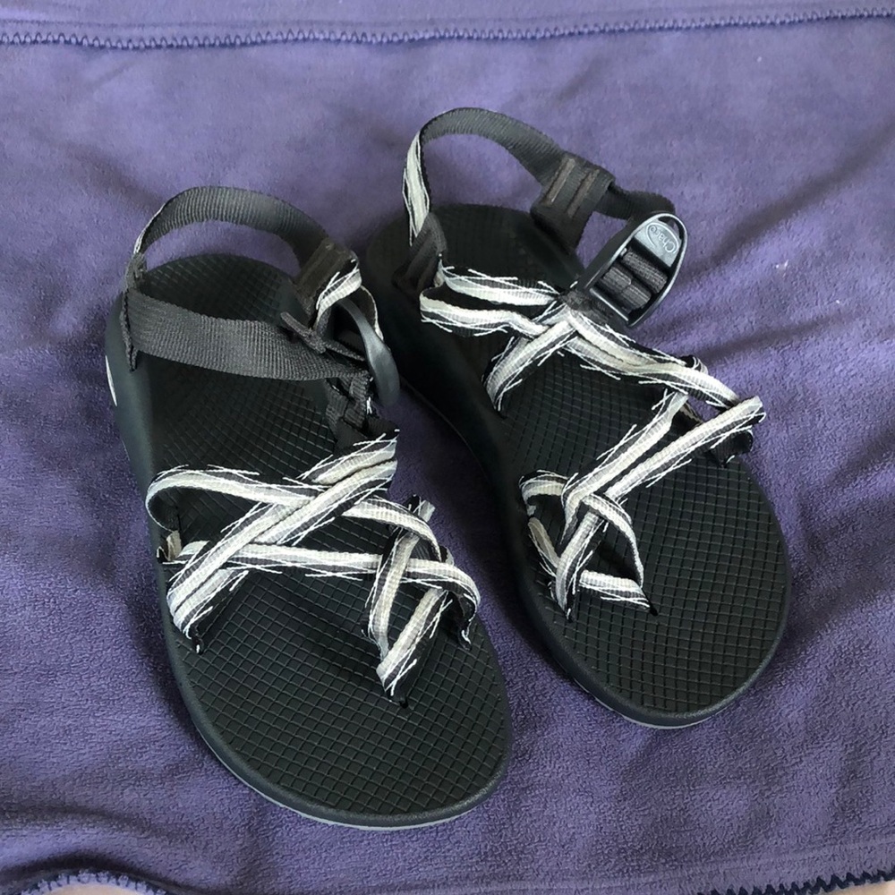 Grey double strap chacos! Size 8 women’s